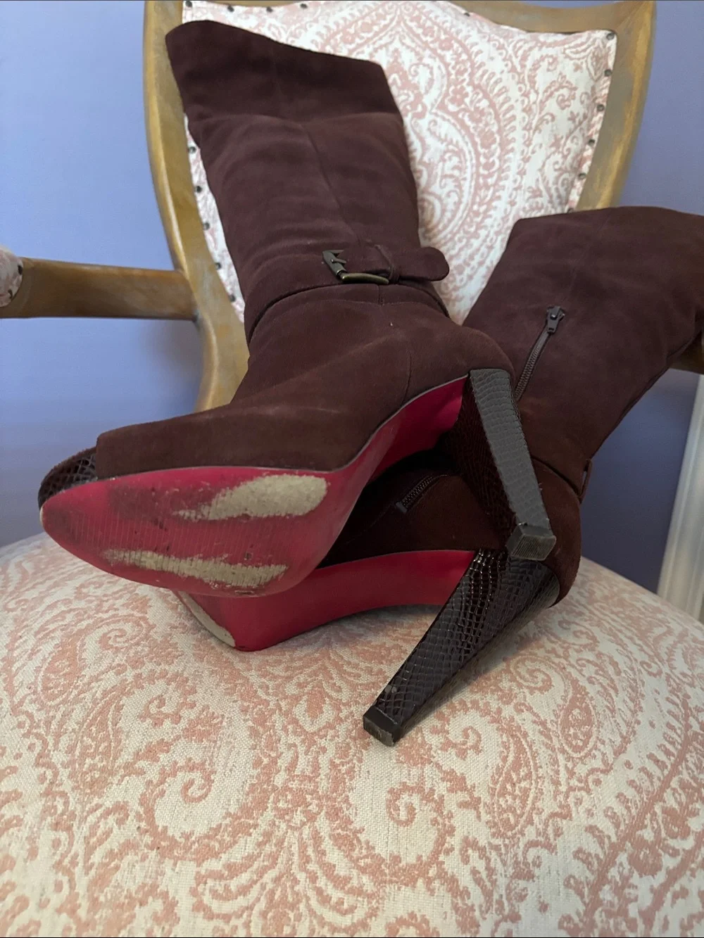 Fabulous Knee High Suede Boots!